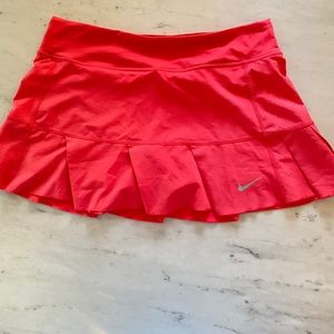 Nike Dri-Fit Running Skirt Size Medium Red